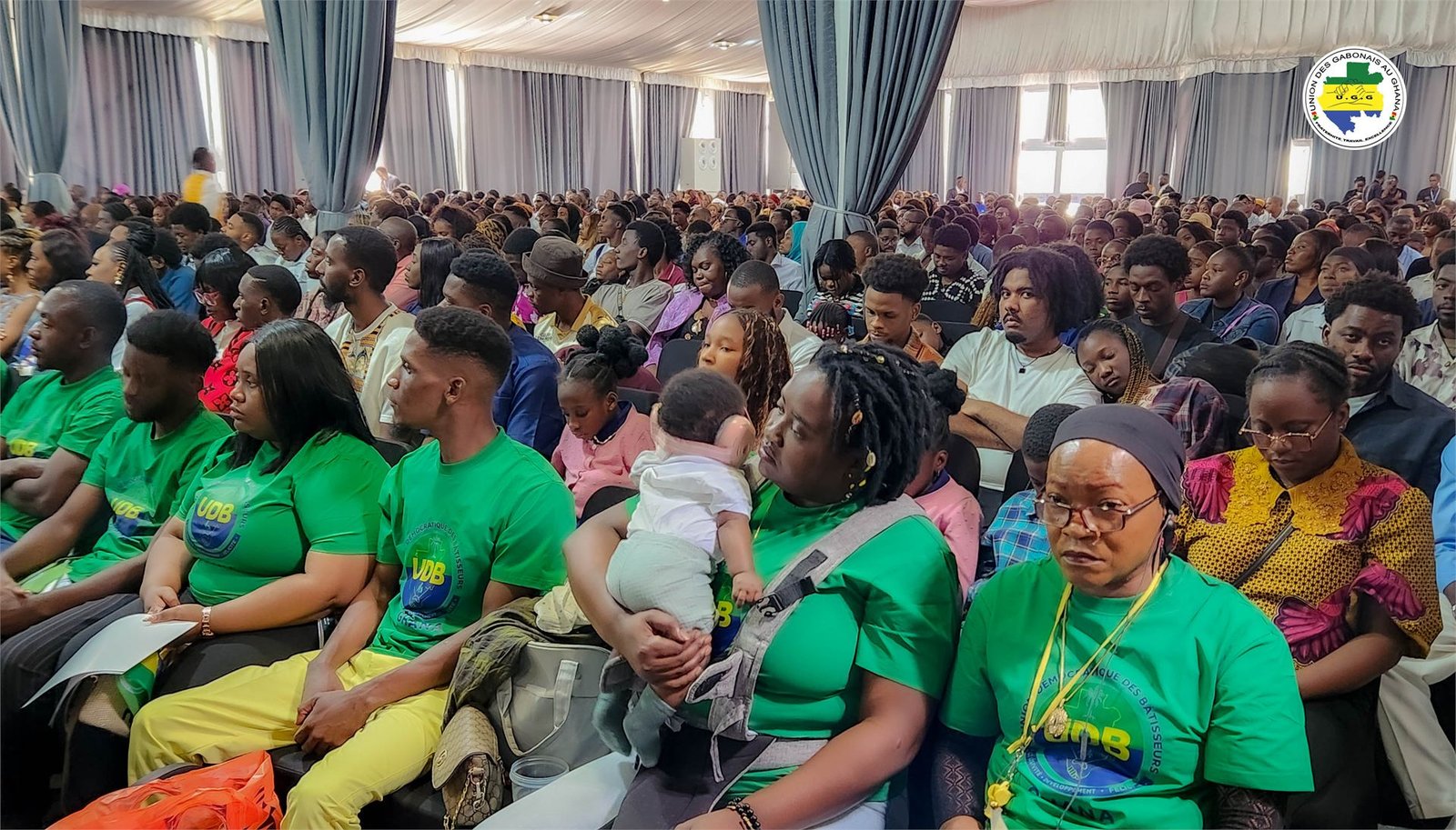 Rassemblement de la communauté gabonaise au Ghana lors d'un événement de l'UGG
